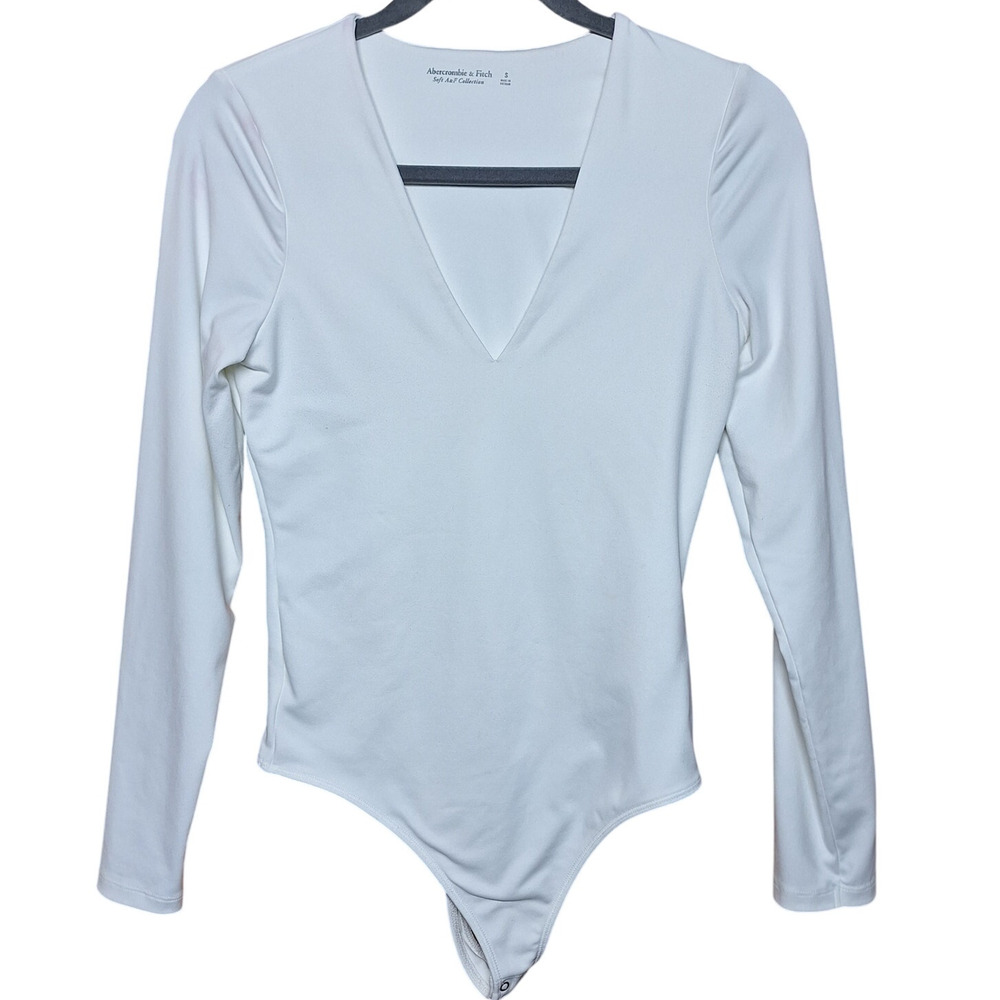 Abercrombie & Fitch Soft AF butterysoft stretch longsleeve v neck thong bodysuit - Picture 2 of 6